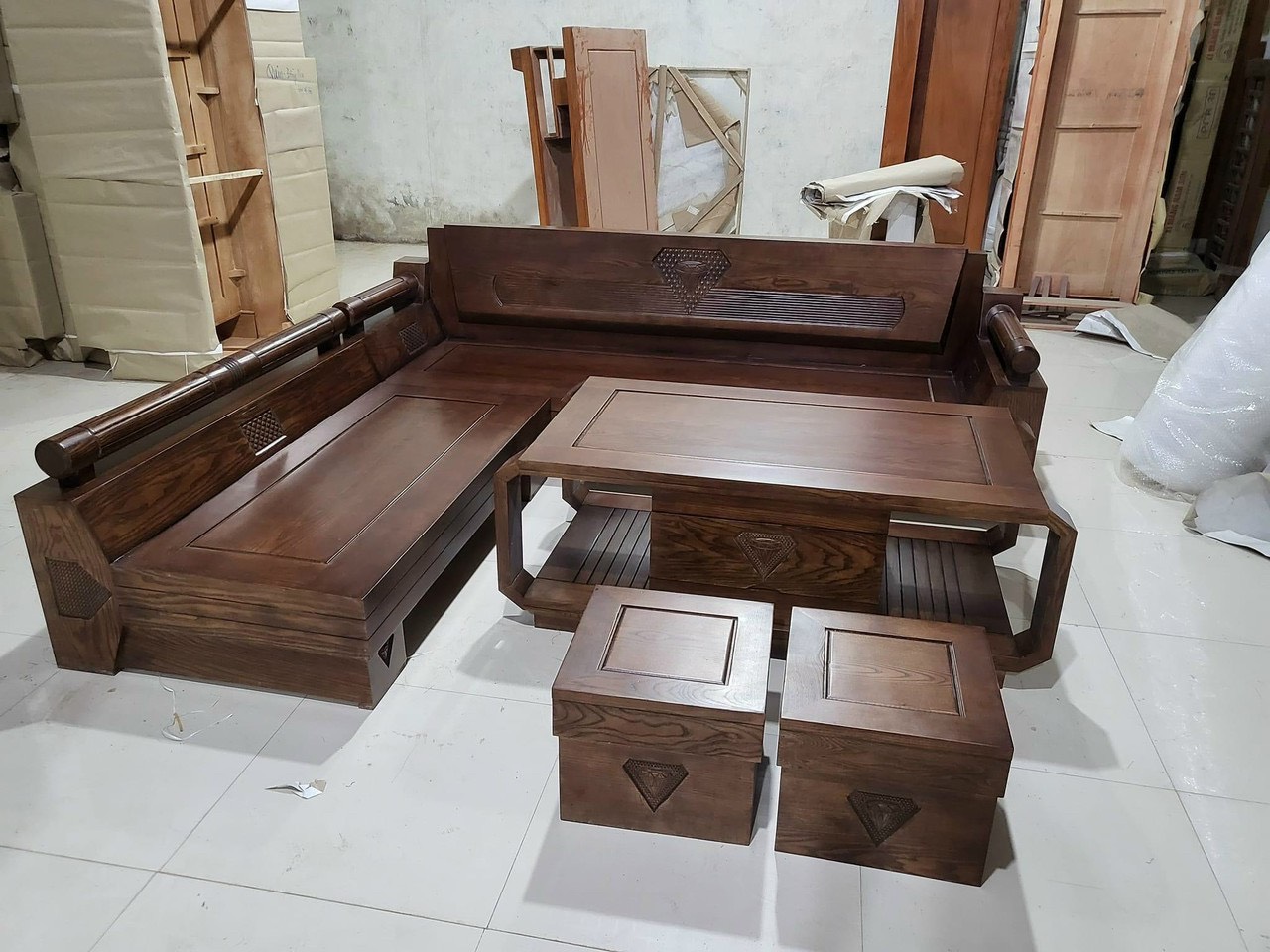 Sofa Gỗ sồi nga giá rẻ 2025